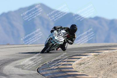 media/Dec-07-2025-CVMA (Sun) [[3e7d2de5dc]]/Race 5-Formula UL-CVMA Hooligans-American Thunder/